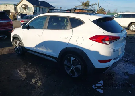 2017 Hyundai Tucson Value from USA, damaged, VIN KM8J3CA27HU569991